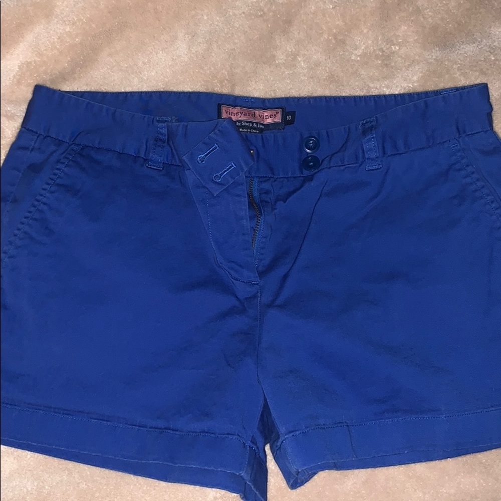 Vineyard vines shorts